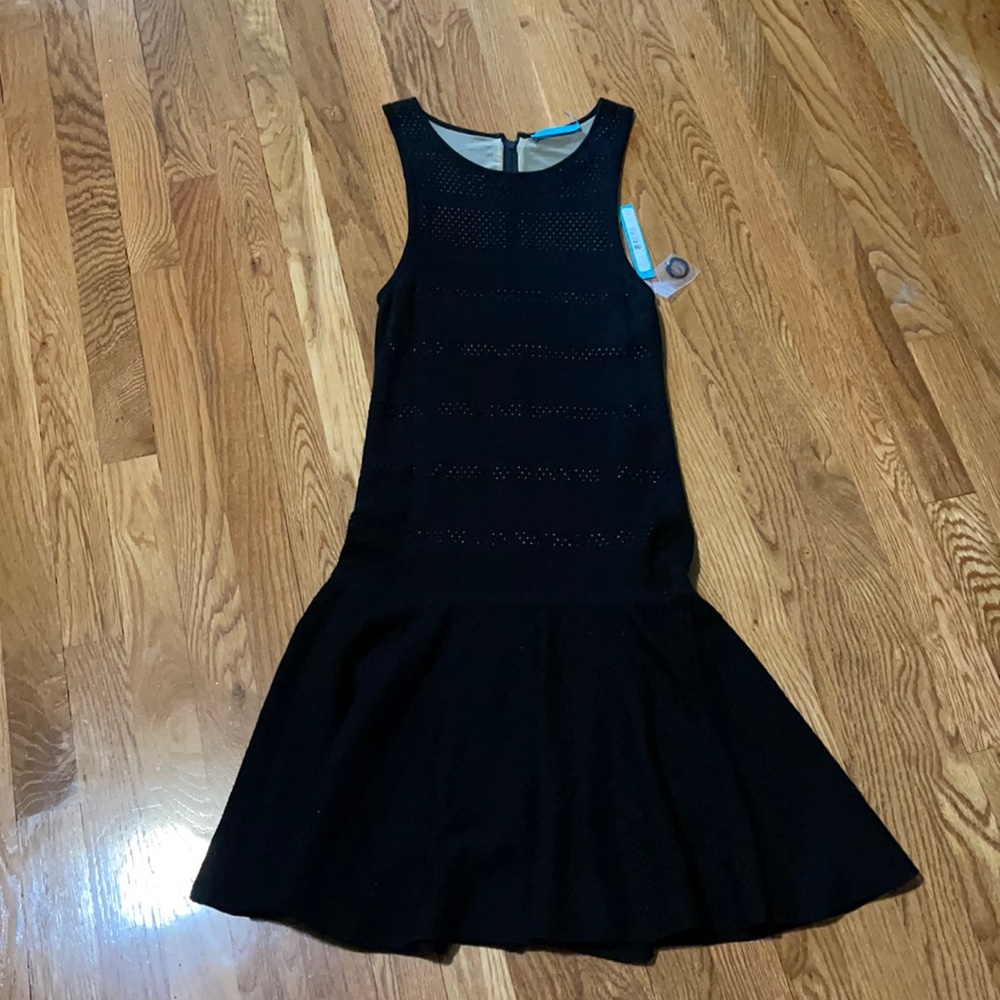 Alicc + Olivia black knit sleeveless dress